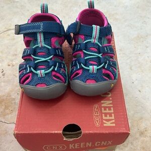 Toddler Keen